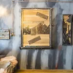 Hellochalet - Cervinia In Out - Industrial Family Apartman *