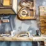 Hellochalet - Cervinia In Out - Industrial Family