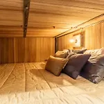 Hellochalet - Cervinia In Out - Industrial Family