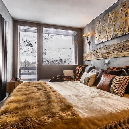 Hellochalet - Cervinia In Out - Industrial Family Апартаменты Брей-Червиния