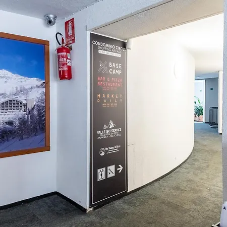 Hellochalet - Cervinia In Out - Industrial Family Апартаменты